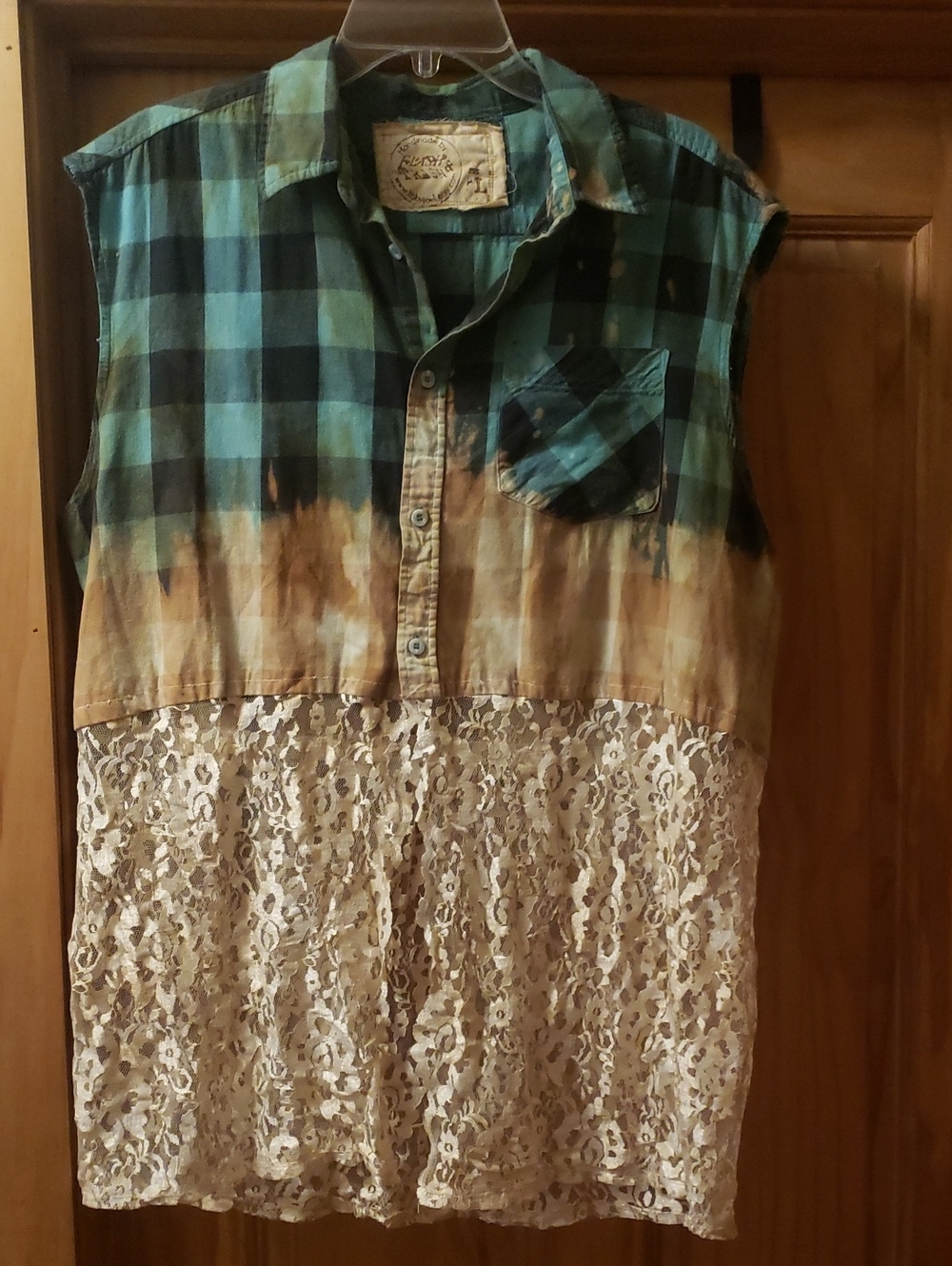 Flash & Trash Sleeveless Plaid & Lace Ladies Top in Teal and Cream
